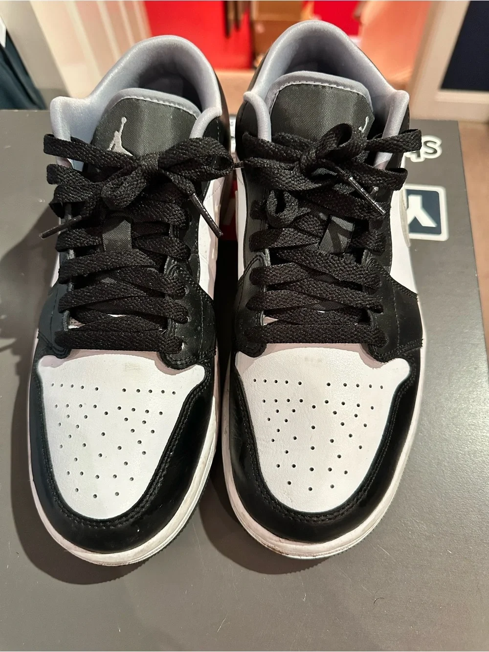 Nike Black and White Low-Top Sneakers with Gray Lining